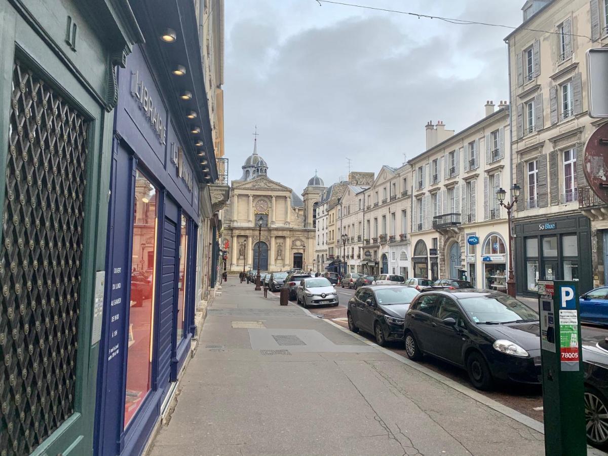 Appartement Versailles Quartier Notre Dame Au Pied Du Chateau Avec Parking Εξωτερικό φωτογραφία