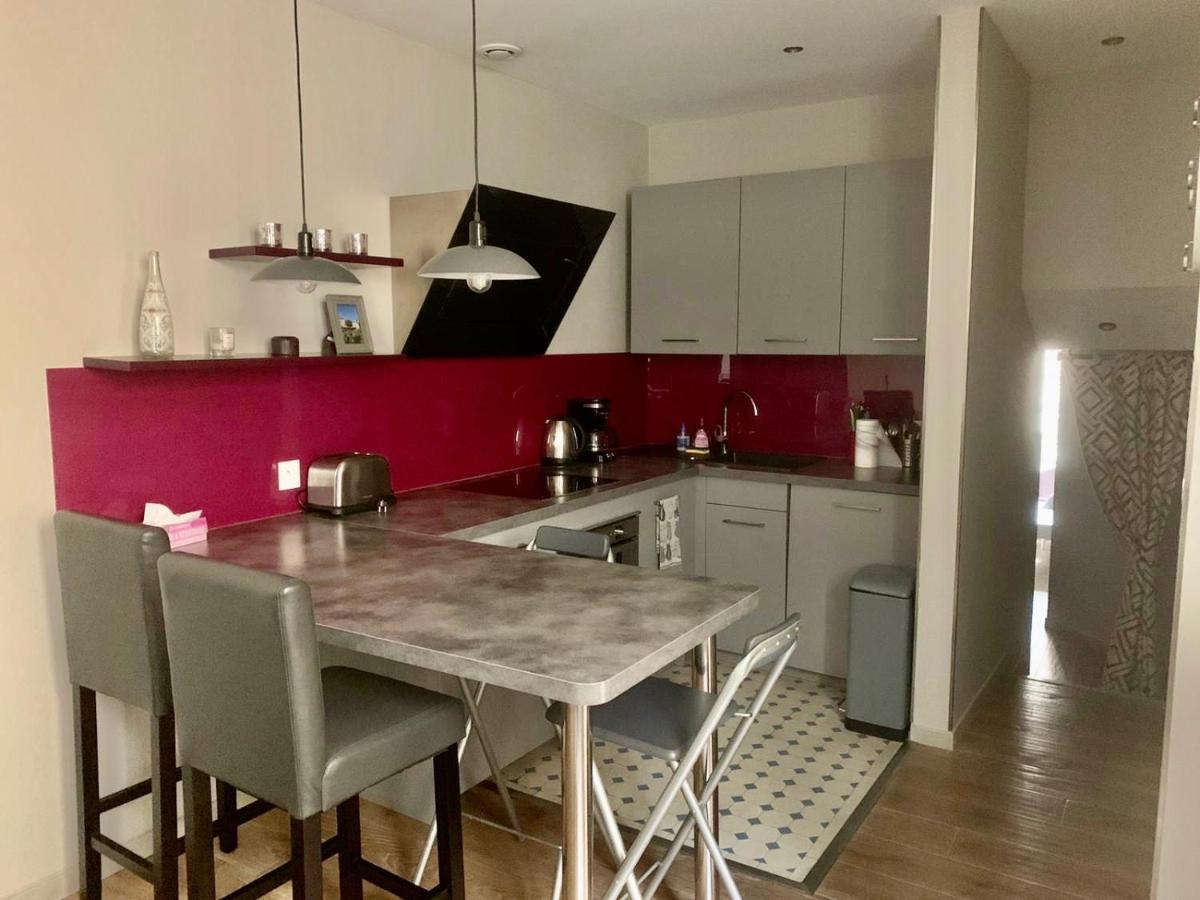 Appartement Versailles Quartier Notre Dame Au Pied Du Chateau Avec Parking Εξωτερικό φωτογραφία
