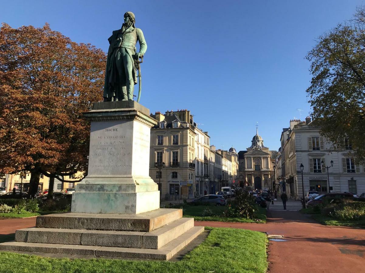 Appartement Versailles Quartier Notre Dame Au Pied Du Chateau Avec Parking Εξωτερικό φωτογραφία